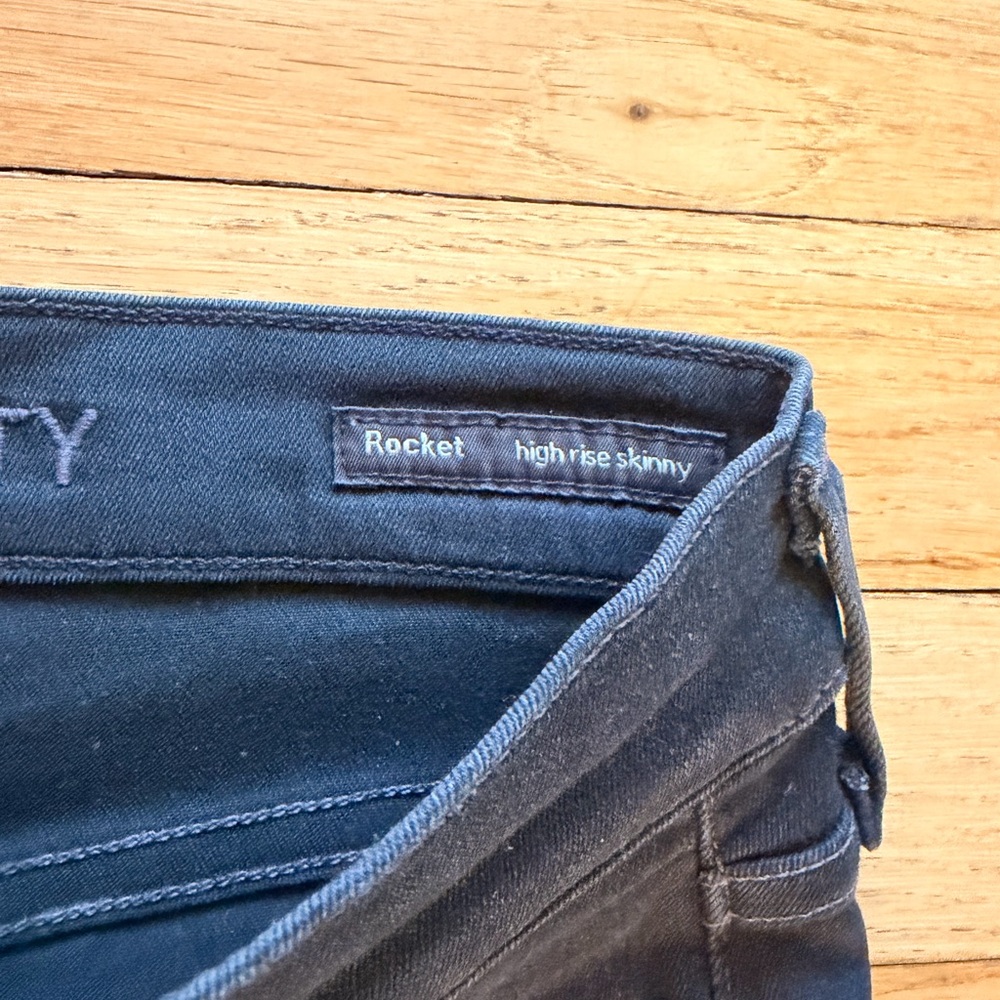 Citizens of Humanity Dark Blue Skinny Jeans - Picture 2 of 5